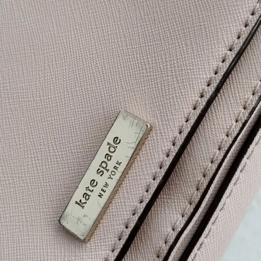 Kate Spade Baby Pink Safiano Leather Crossbody Bag *flaw - Picture 8 of 10